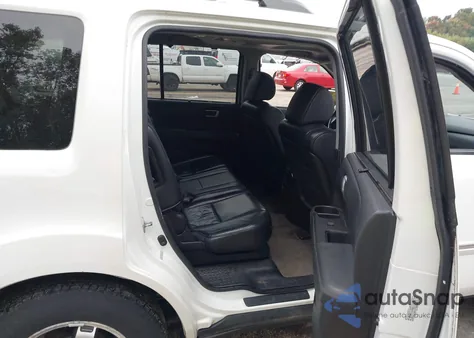 2011 Honda Pilot Touring из США, поврежденный, VIN 5FNYF4H99BB101070